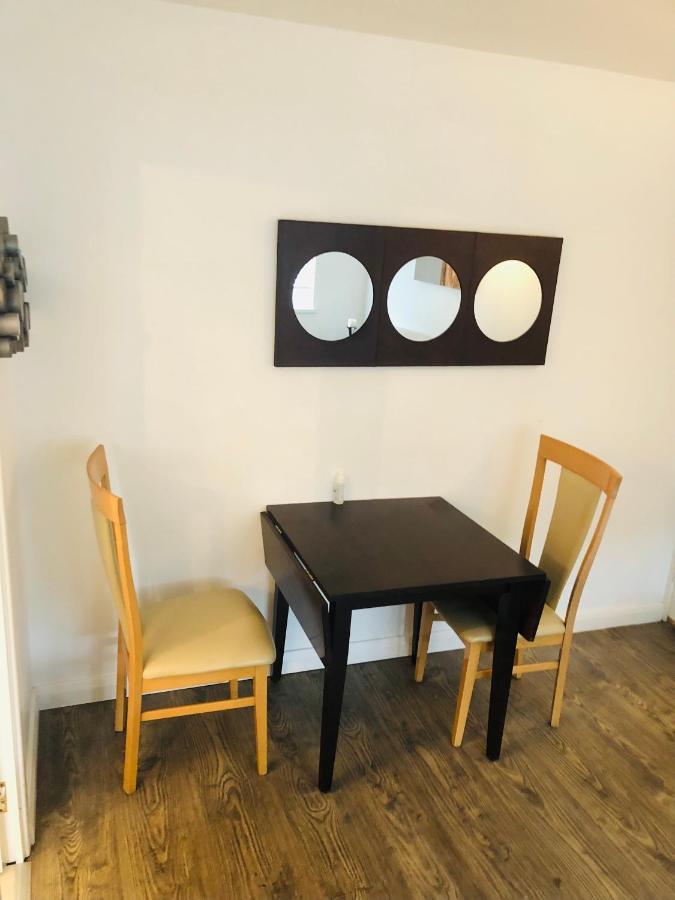 Bishop'S Gate Apartment Londonderry Exterior foto